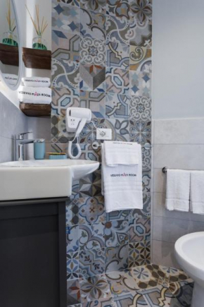 Vesuvio Plaza Room